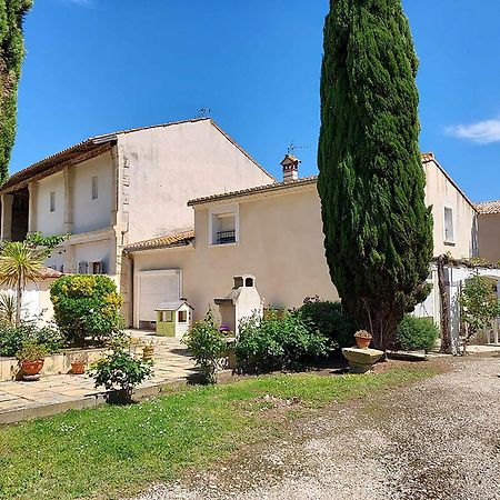 Villa Mariella Arles Bagian luar foto